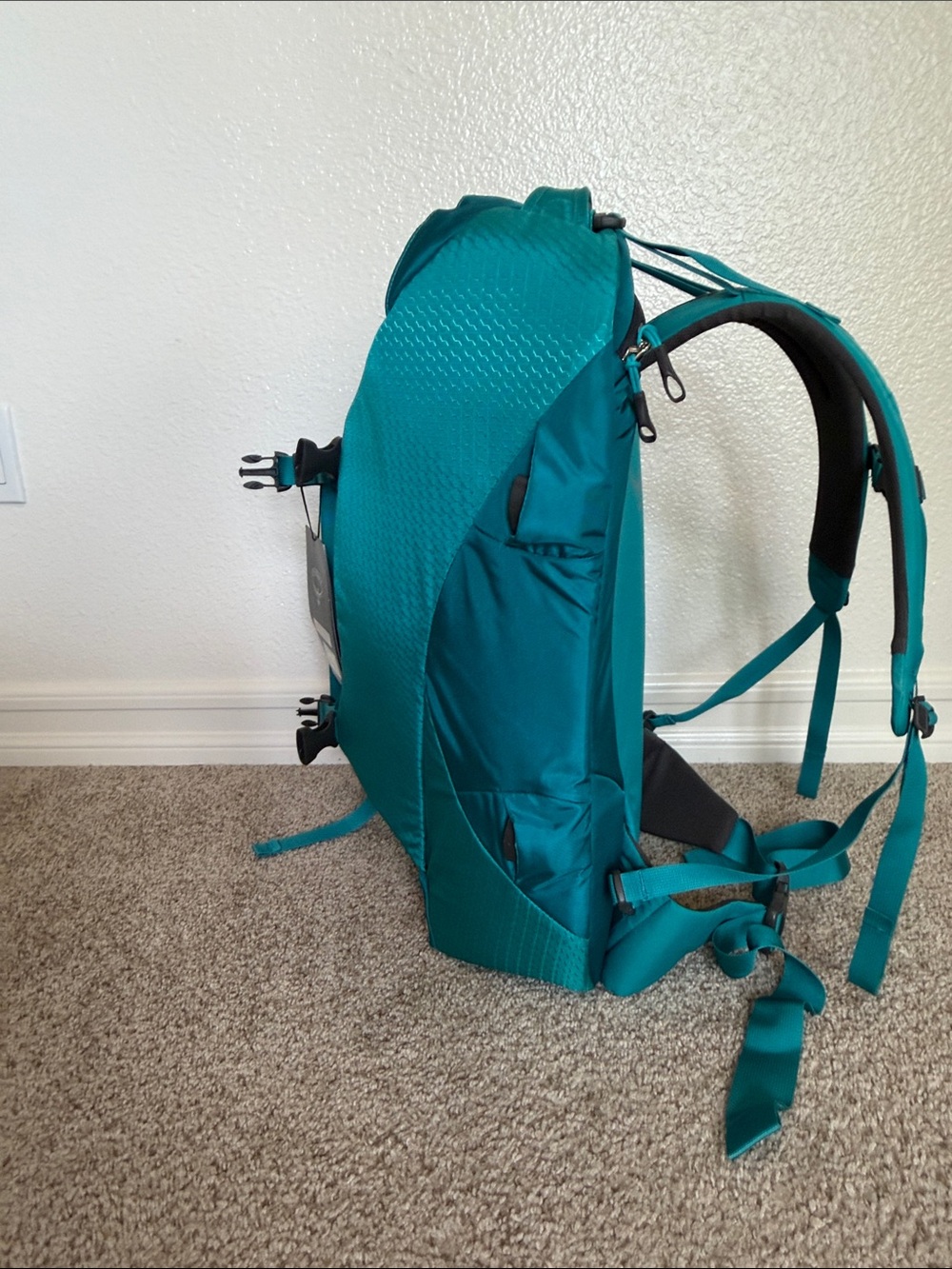 NWT OSPREY porter 46 Teal Travel Backpack - Picture 15 of 17